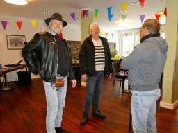 05_Aufbauhelfer_Frank_Bernd_Martin